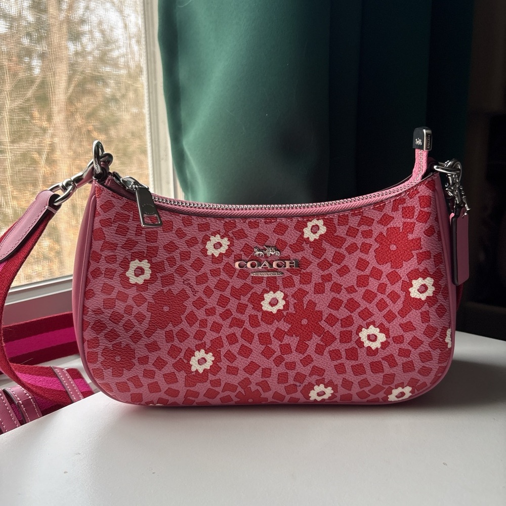 Coach Teri Shoulder Bag With Pink Floral Print